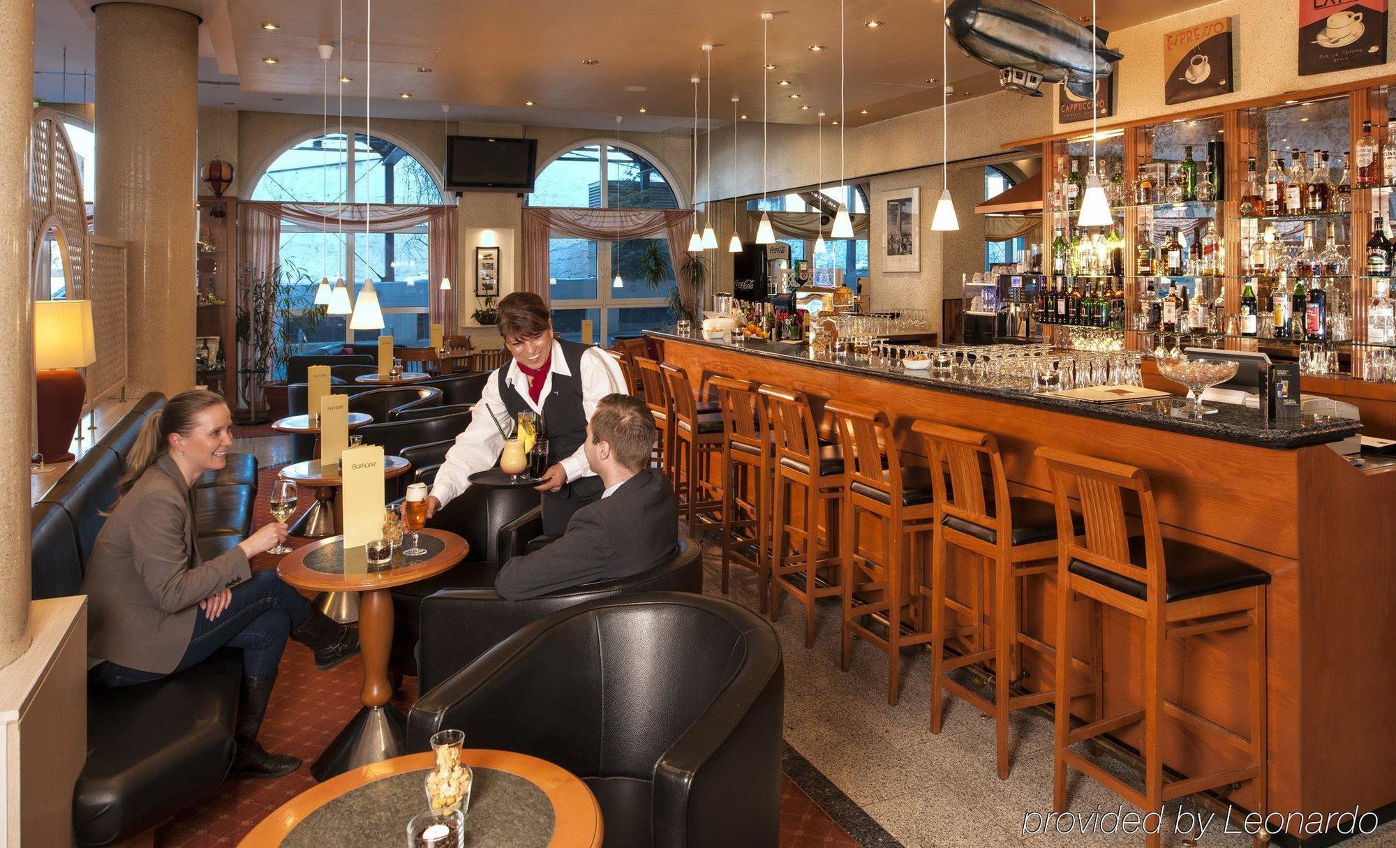 Dorint Airport-Hotel Berlin-Tegel Dış mekan fotoğraf